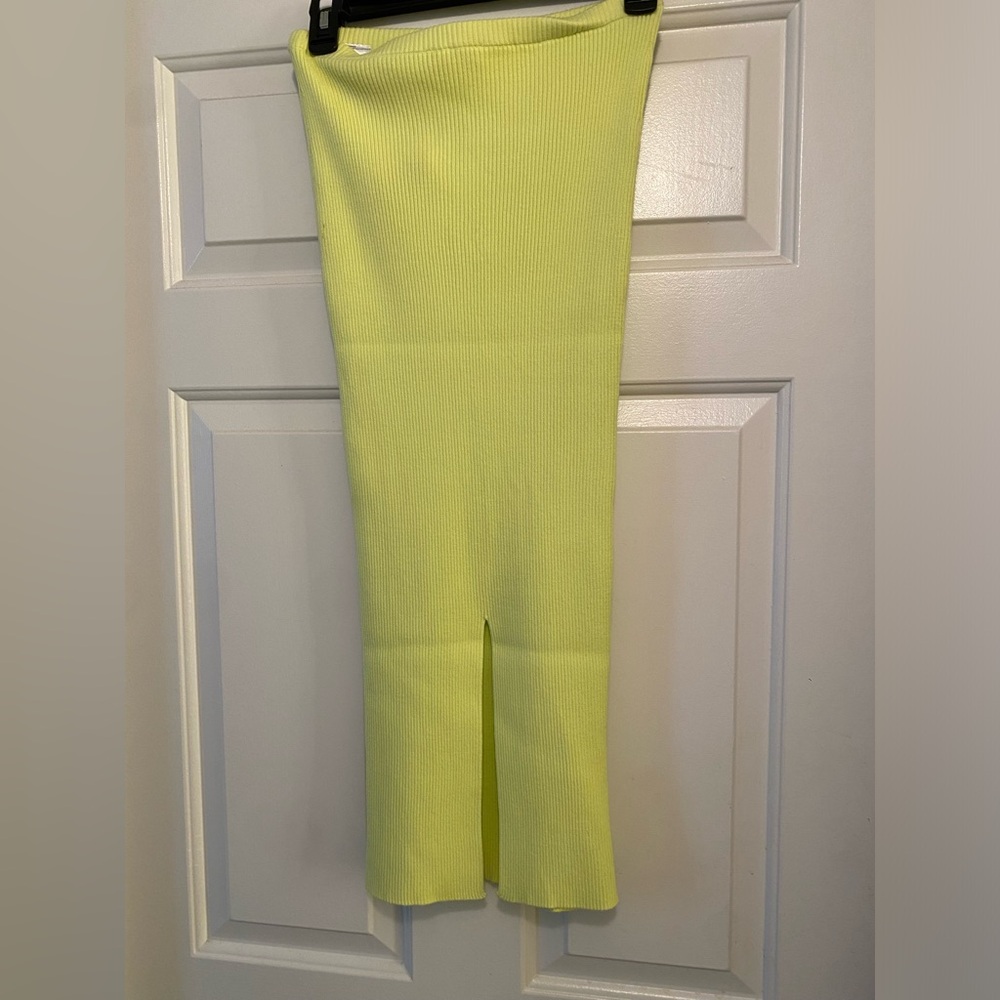 Guess skirt yellow